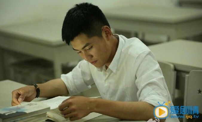 王金武学习照 王金武高清写真_王金武高清剧照