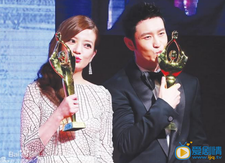 黄晓明和女艺人合照 黄晓明高清写真_黄晓明高清剧照