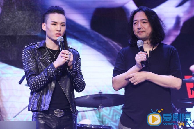 张玮演出照 张玮高清写真_张玮高清剧照