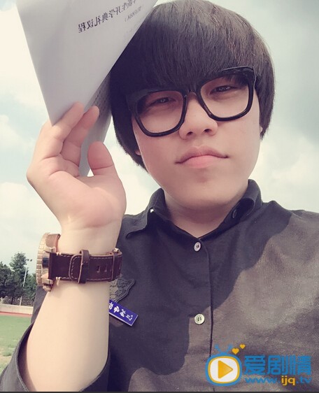 李琦生活照 李琦高清写真_李琦高清剧照