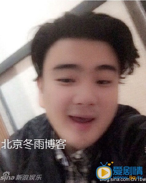 傅艺伟和儿子合影 傅艺伟高清写真_傅艺伟高清剧照