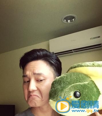 尹正卖萌照 尹正高清写真_尹正高清剧照