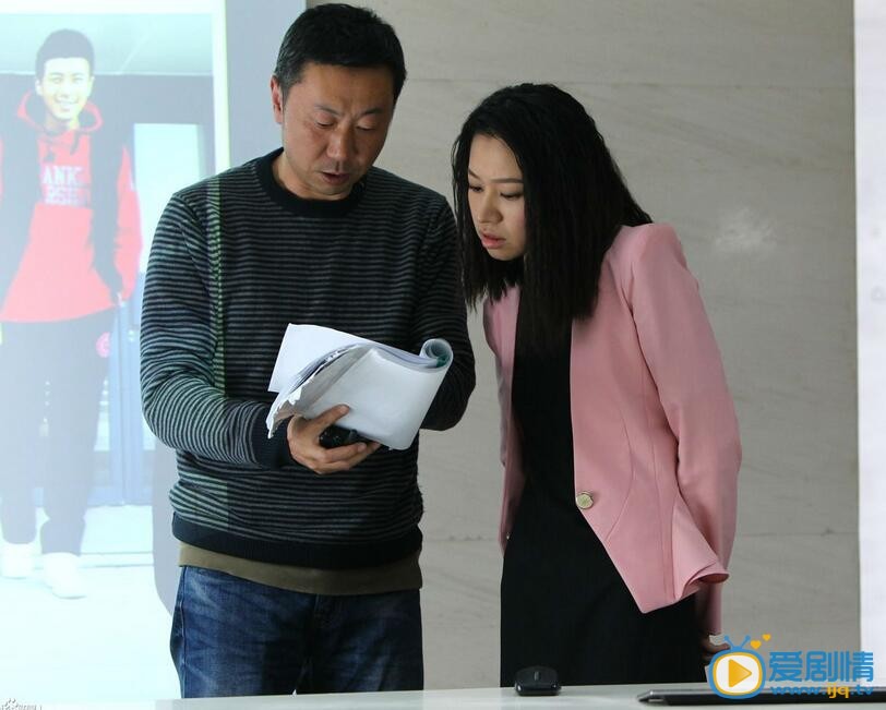 鲁伊莎话剧演员合影 鲁伊莎高清写真_鲁伊莎高清剧照