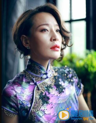 吴乙彤旗袍照 吴乙彤高清写真_吴乙彤高清剧照