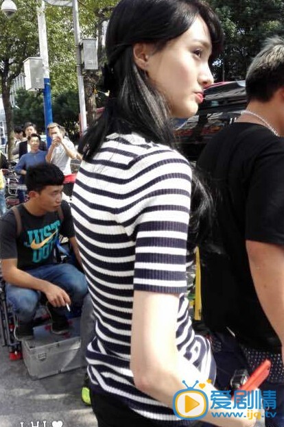   《微微一笑很倾城》最新路透照 杨洋郑爽热吻