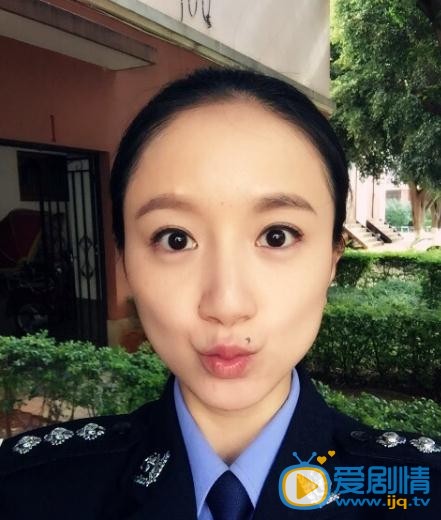 李倩卖萌照 李倩高清写真_李倩高清剧照