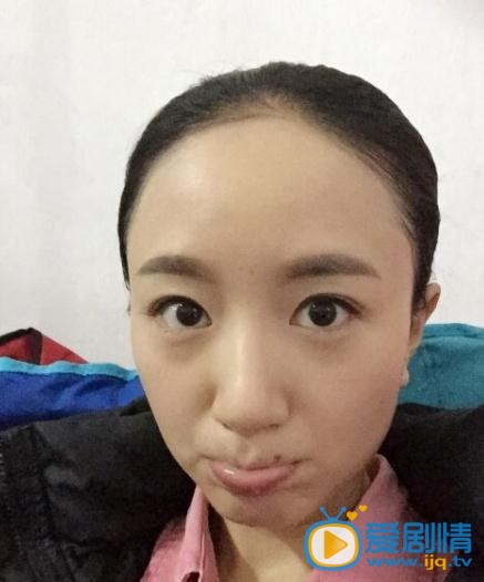李倩卖萌照 李倩高清写真_李倩高清剧照