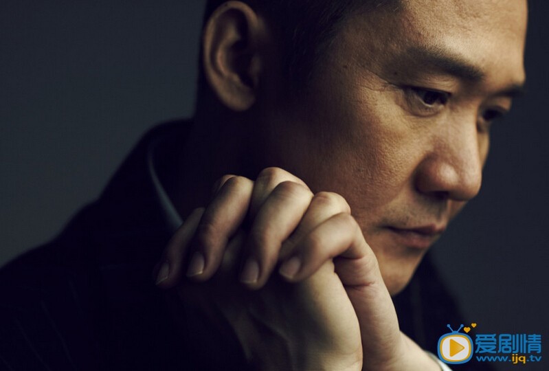 黄志忠帅气写真 黄志忠成熟帅气男人写真