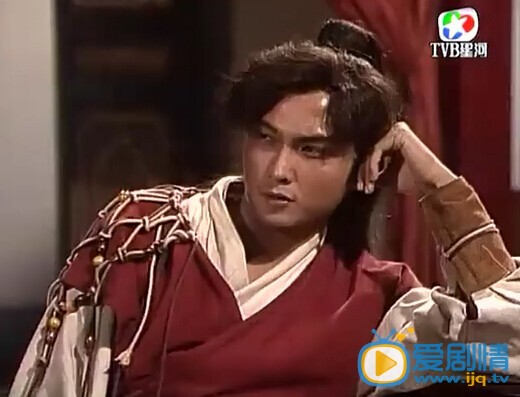 戴流苏耳环的少女剧情介绍