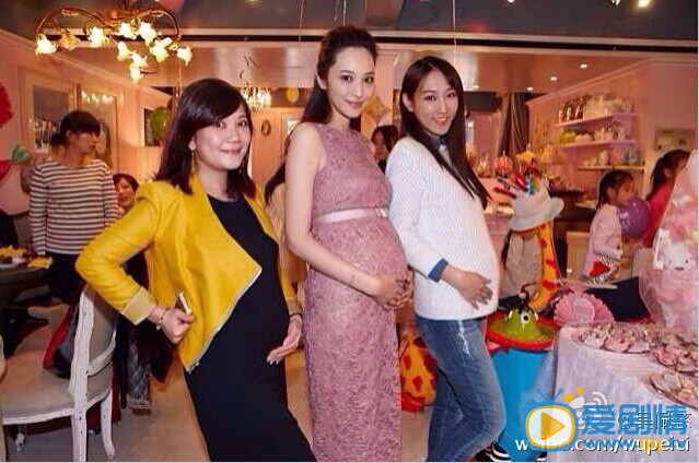 吴佩慈和女儿合影 吴佩慈高清写真_吴佩慈高清剧照