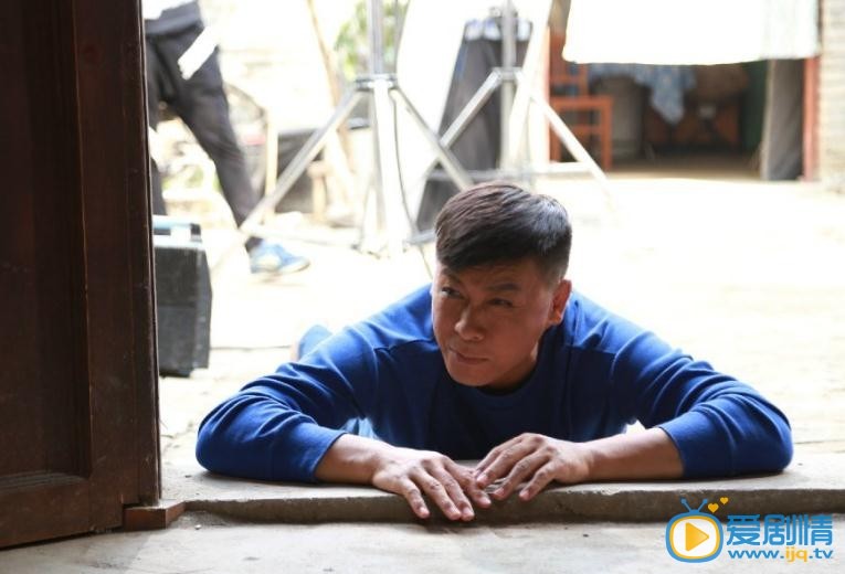 胡亚捷俺娘田小草剧照 胡亚捷高清写真_胡亚捷高清剧照