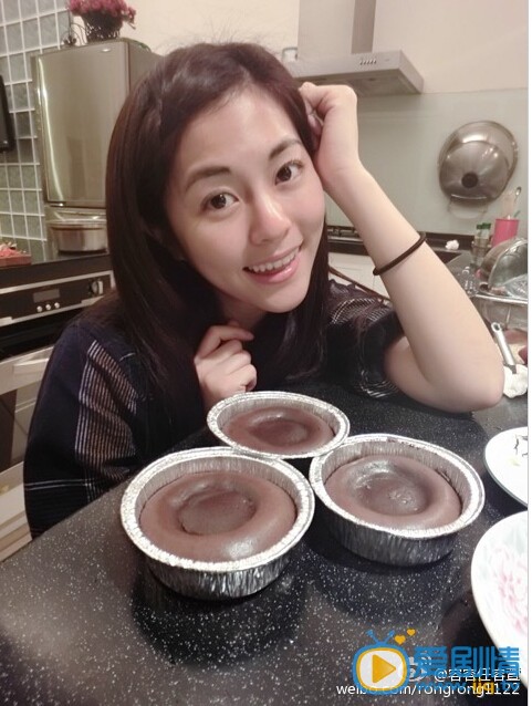 任容萱生活照 任容萱高清写真_任容萱高清剧照