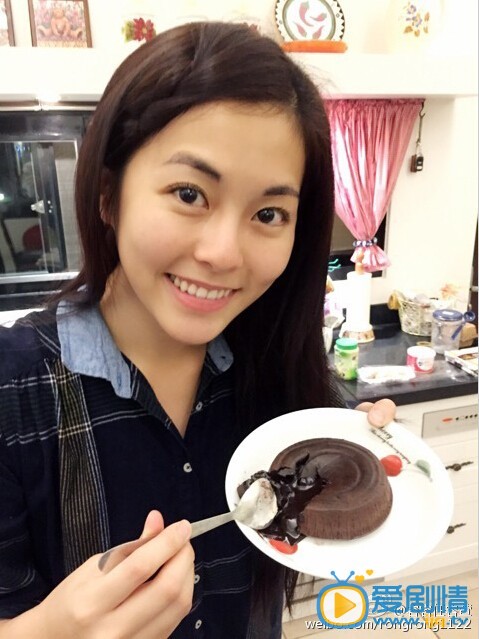 任容萱生活照 任容萱高清写真_任容萱高清剧照