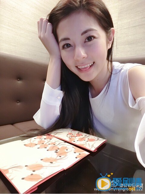 任容萱生活照 任容萱高清写真_任容萱高清剧照