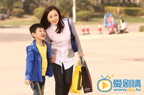 家和万事兴热播 李依晓亲情保卫战打响