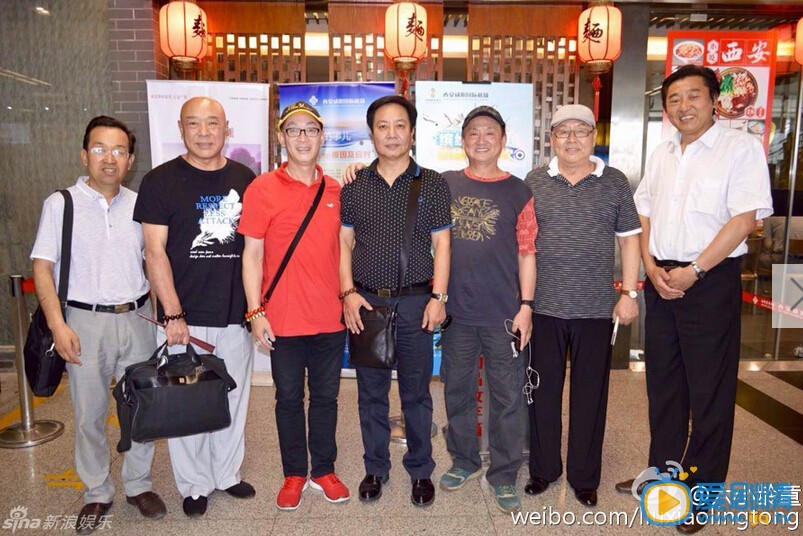 六小龄童师徒合影照 六小龄童高清写真_六小龄童高清剧照
