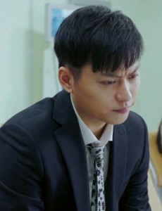 北上广不相信眼泪汪涵何时发现南海有问题的？南海和小三偷情被抓包了吗？