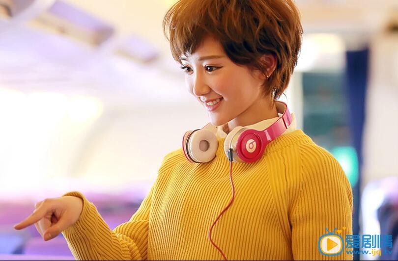 毛晓彤《乌鸦嘴妙女郎》剧照 毛晓彤高清写真_毛晓彤高清剧照