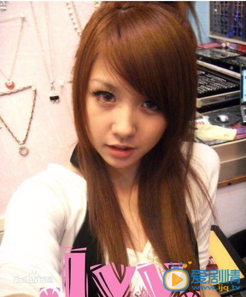 美丽的秘密姜美妍扮演者邵雨薇个人资料