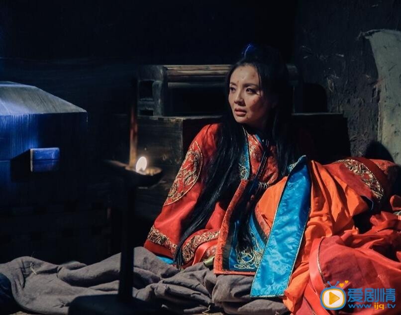 芈月传热播 孙茜饰演向氏被强暴虐心剧照曝光