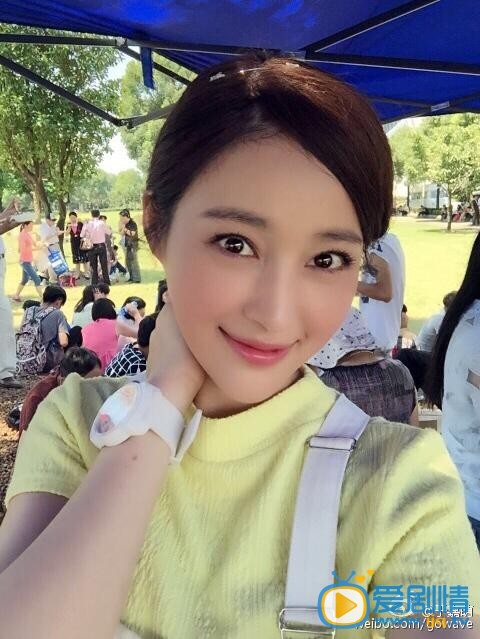 甘婷婷生活照 甘婷婷高清写真_甘婷婷高清剧照
