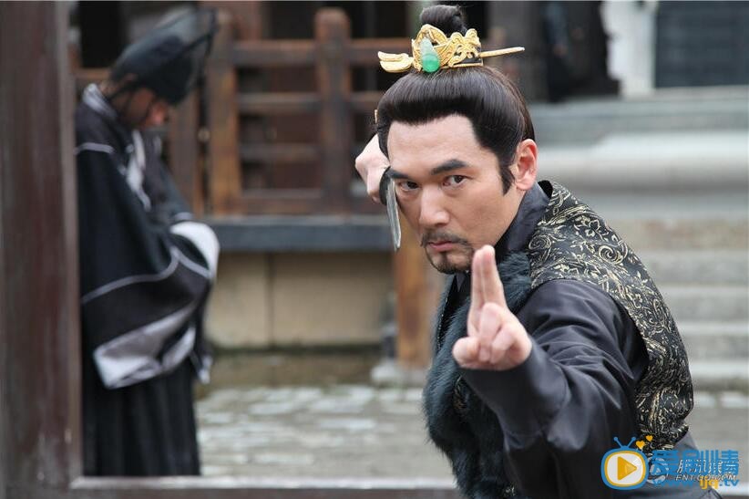 芈月传嬴驷是怎么发现公孙衍与魏国之间的事情的？