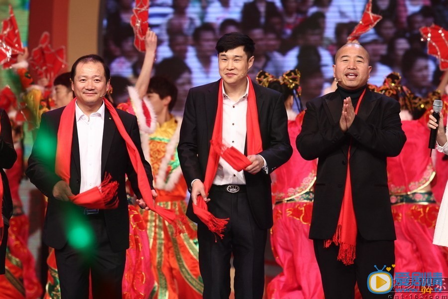 唐鉴军演出照 唐鉴军高清写真_唐鉴军高清剧照