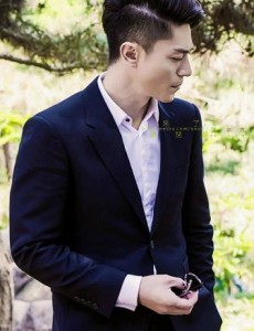 他来了请闭眼薄靳言嘴里的老朋友是谁？薄靳言和伊万是什么关系？