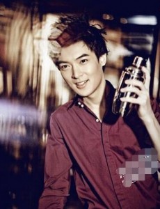 美丽的秘密张铨是由谁演的？张铨演过什么电视剧？张铨最后结局是什么？