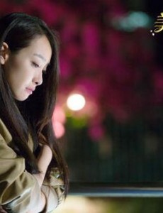 美丽的秘密姜美丽有没有与关毅签约？在哪一集签约的？