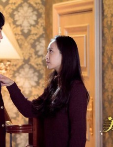 美丽的秘密何润东宋茜楼梯间舌吻引高潮