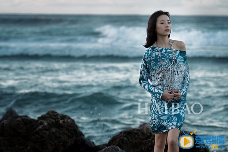 董洁和潘粤明婚纱照 董洁高清写真_董洁高清剧照