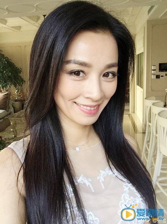 张庭婚纱照 张庭高清写真_张庭高清剧照