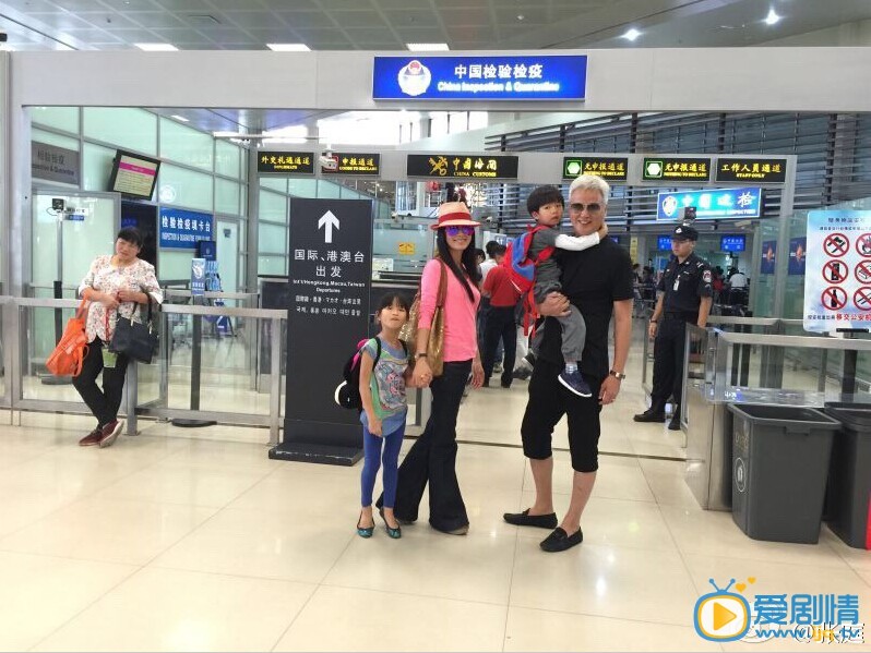 张庭旅游照片 张庭高清写真_张庭高清剧照