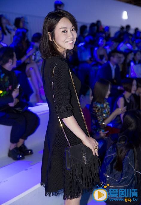 闫妮活动照片 闫妮高清写真_闫妮高清剧照