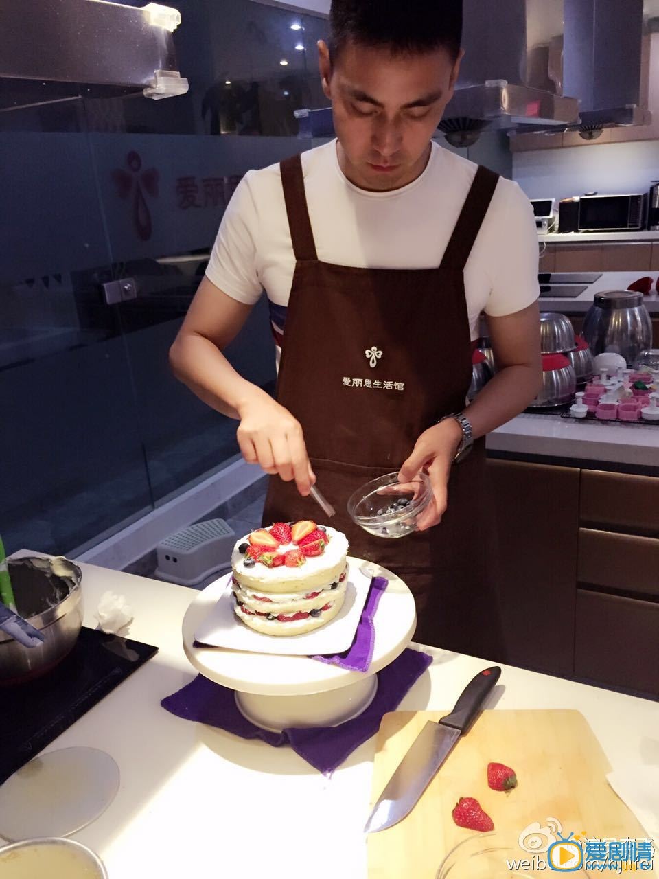 李飞生活照 李飞高清写真_李飞高清剧照