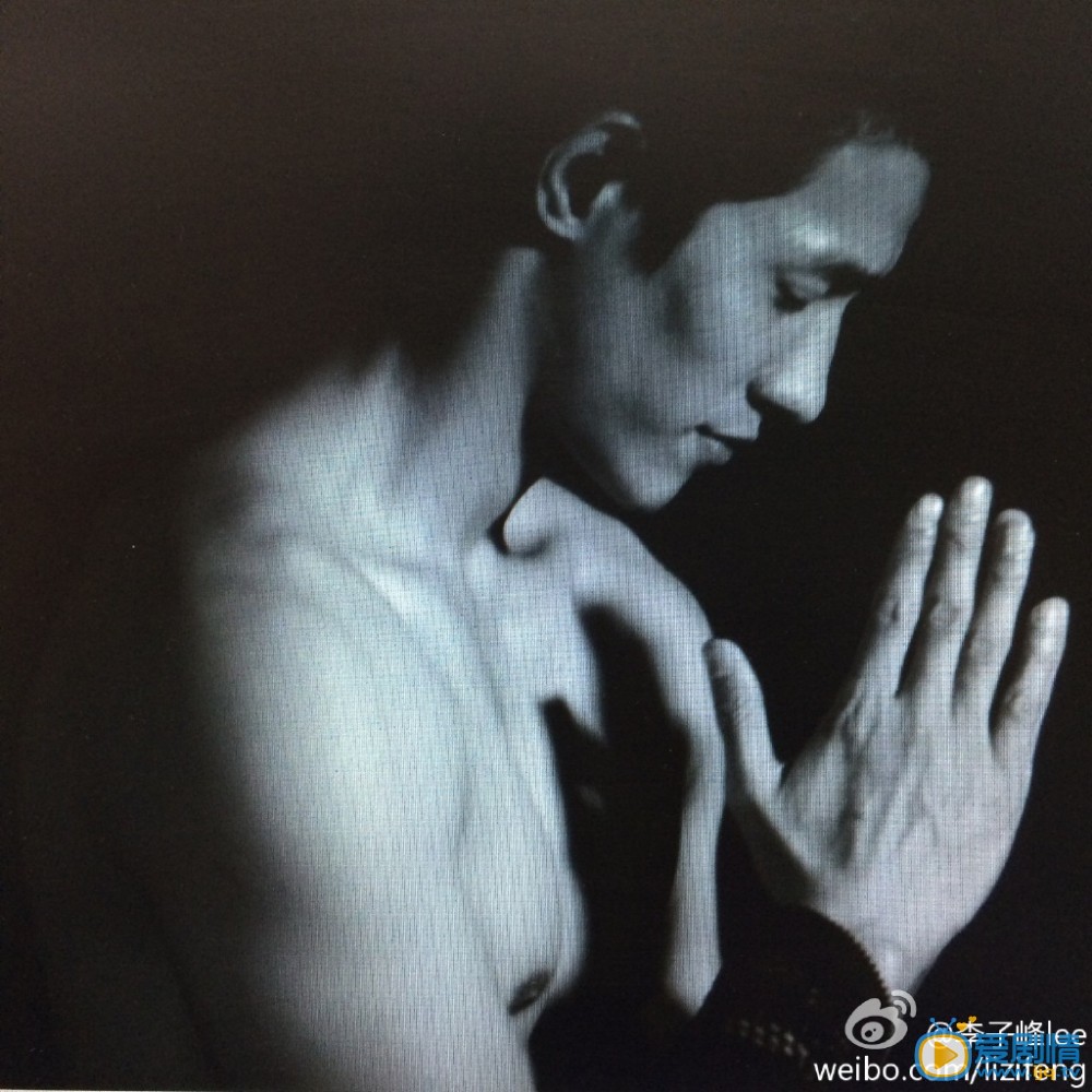 李子峰胸肌照 李子峰高清写真_李子峰高清剧照