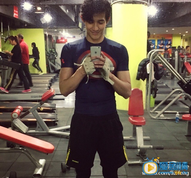 李子峰运动照 李子峰高清写真_李子峰高清剧照