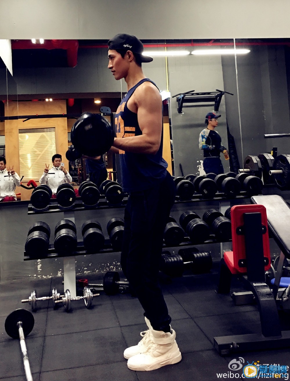 李子峰运动照 李子峰高清写真_李子峰高清剧照