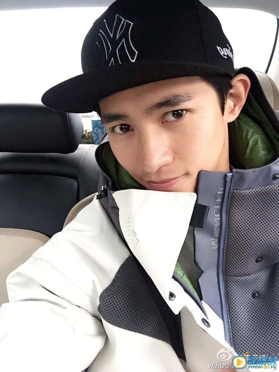 李子峰生活照 李子峰高清写真_李子峰高清剧照