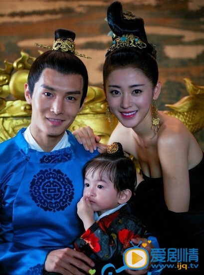 李子峰前女友张天爱 李子峰高清写真_李子峰高清剧照