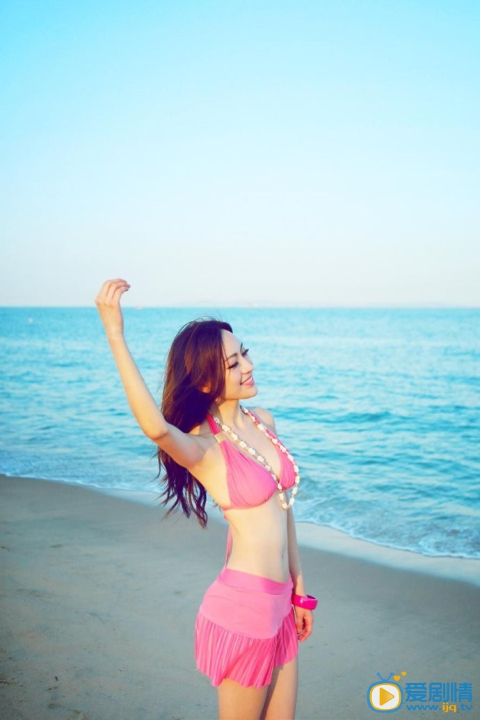 何苑性感泳装 何苑高清写真_何苑高清剧照