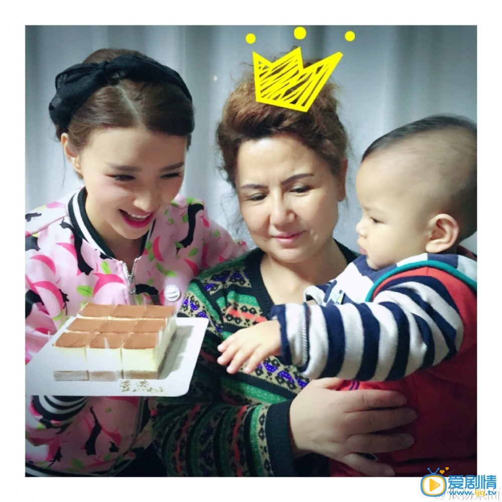 张杨果而亲子照 张杨果而高清写真_张杨果而高清剧照
