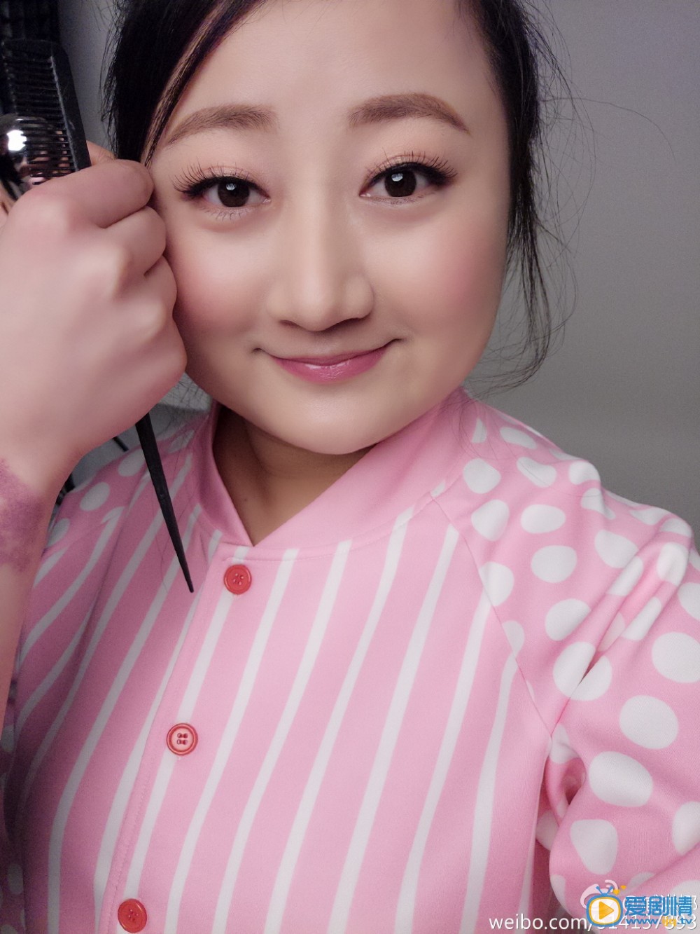 刘海戏金蟾于贞扮演者臧洪娜写真及生活照