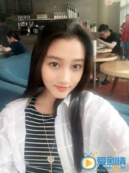 关晓彤生活照 关晓彤高清写真_关晓彤高清剧照