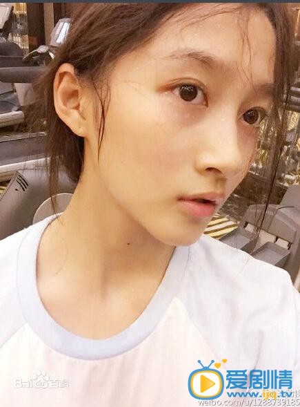 关晓彤生活照 关晓彤高清写真_关晓彤高清剧照