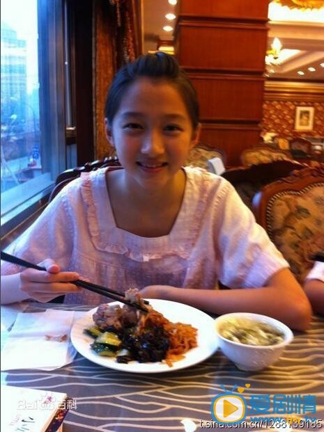 关晓彤生活照 关晓彤高清写真_关晓彤高清剧照