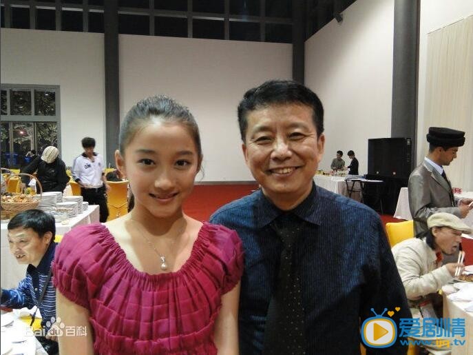 关晓彤活动照 关晓彤高清写真_关晓彤高清剧照