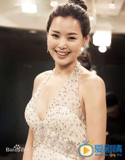 李荷妮活动照 李荷妮高清写真_李荷妮高清剧照