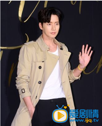 朴海镇活动照 朴海镇高清写真_朴海镇高清剧照